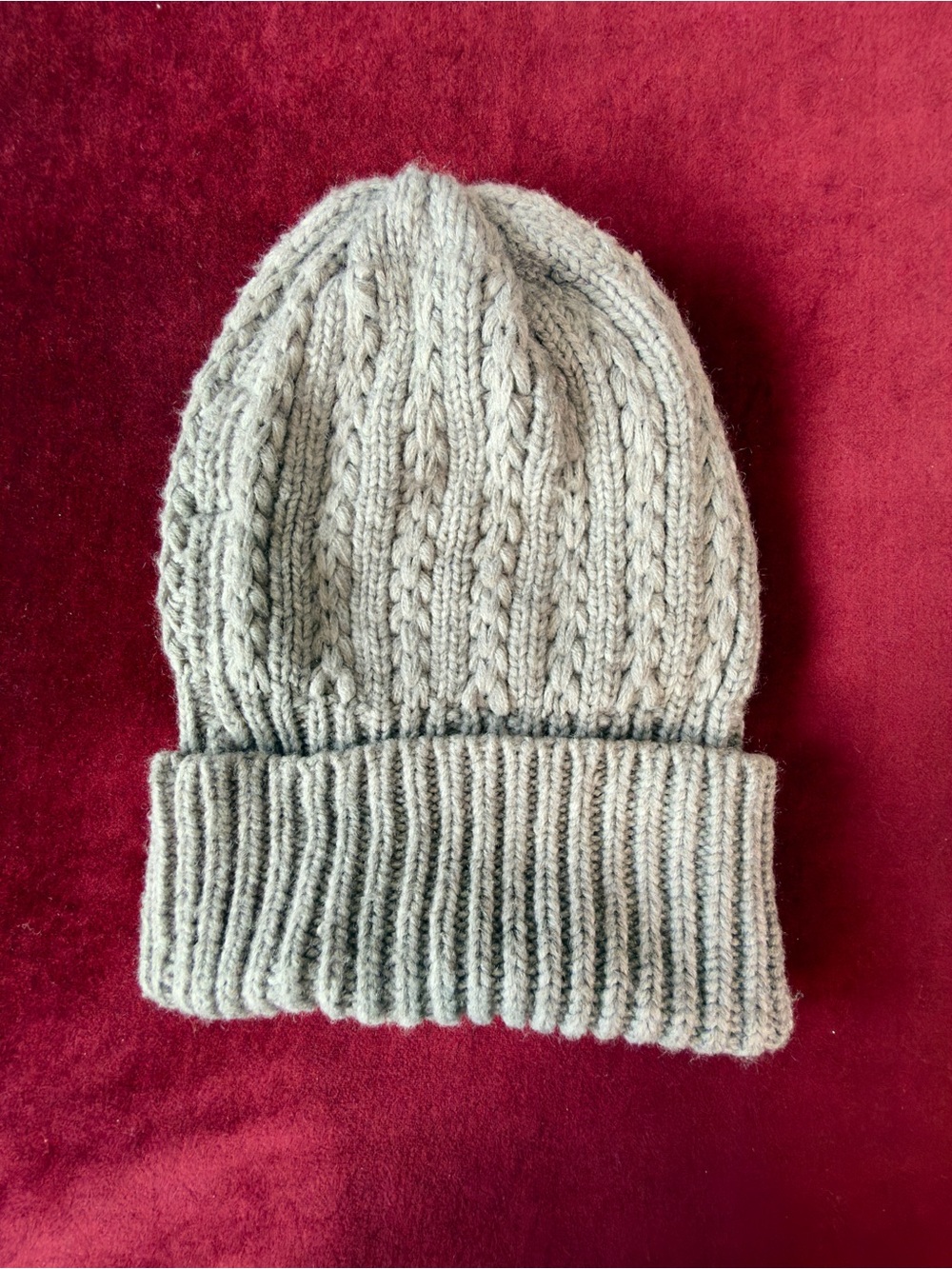Zara Cozy Knit Beanie - Light Gray
